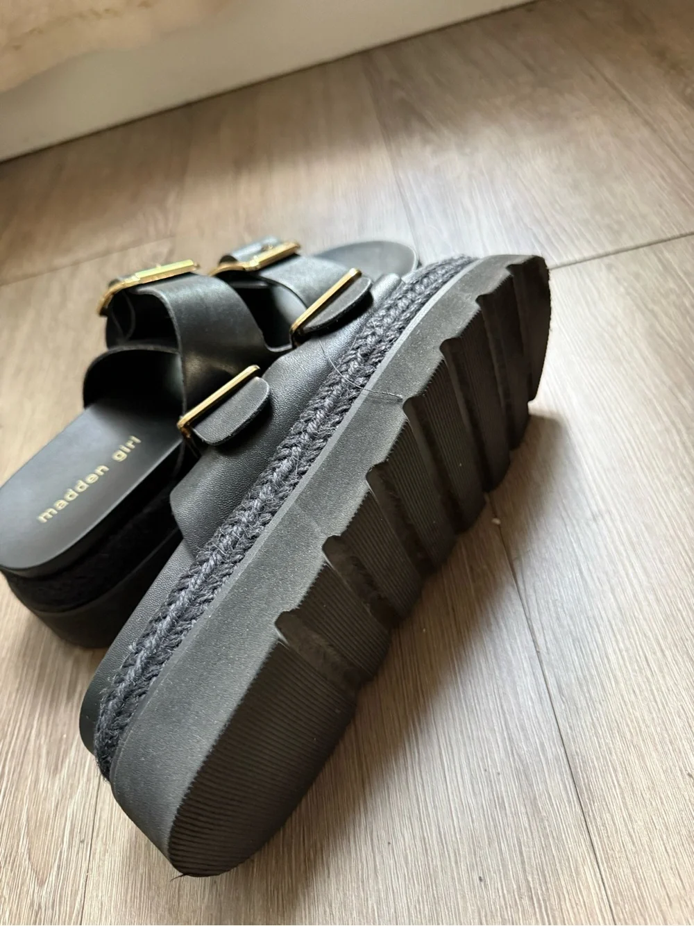 Madden Girl platform slide